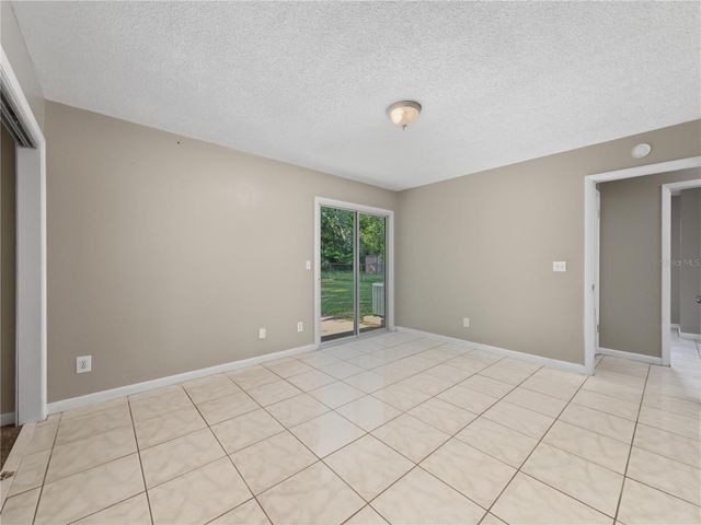 2429 CENTENNIAL BOULEVARD, Leesburg, FL 34748
