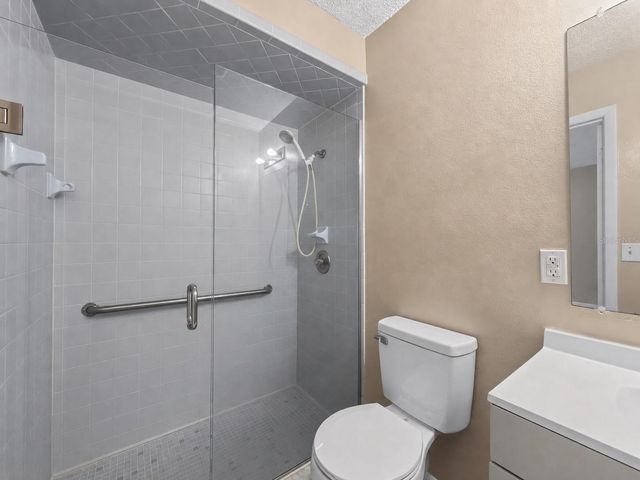 2429 CENTENNIAL BOULEVARD, Leesburg, FL 34748