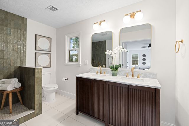 2196 Lunceford Lane, Lilburn, GA 30047