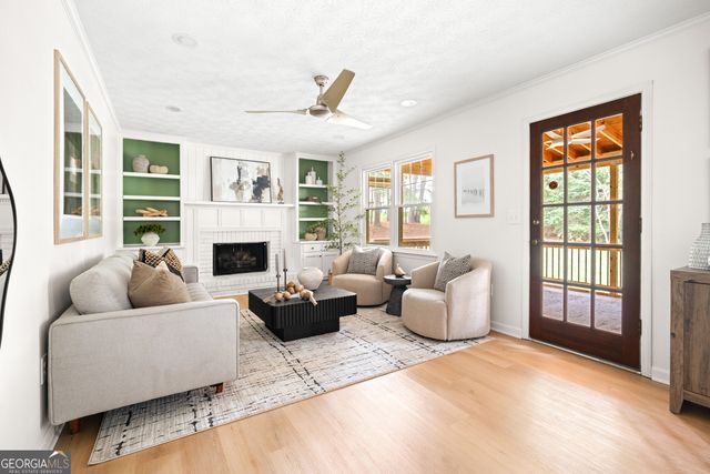 2196 Lunceford Lane, Lilburn, GA 30047