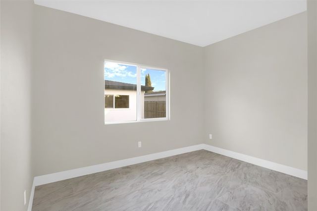 5522 Silver 2, Santa Ana, CA 92703