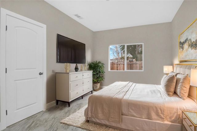 5522 Silver 2, Santa Ana, CA 92703