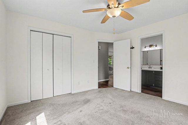 4050 Rector Street NE, Rockford, MI 49341