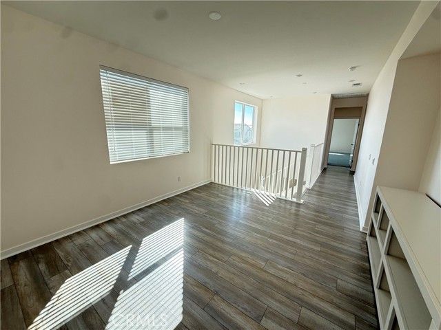 15820 Caterpillar, Fontana, CA 92336