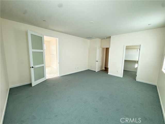 15820 Caterpillar, Fontana, CA 92336