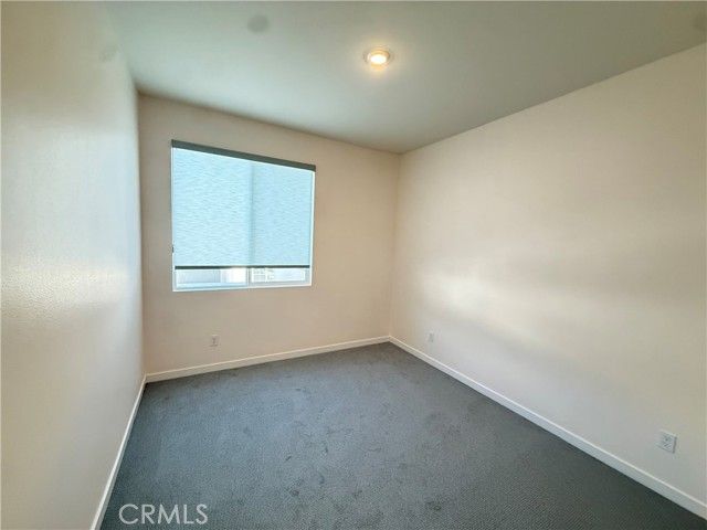 15820 Caterpillar, Fontana, CA 92336