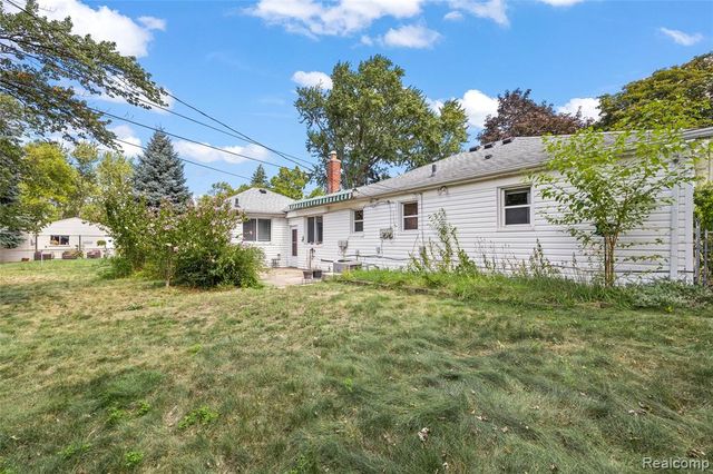 5839 Yale Street, Westland, MI 48185