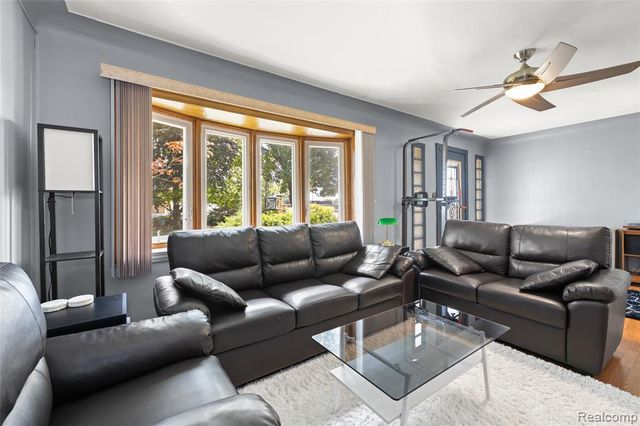 5839 Yale Street, Westland, MI 48185