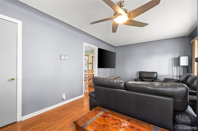 5839 Yale Street, Westland, MI 48185
