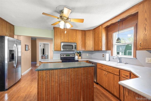 5839 Yale Street, Westland, MI 48185