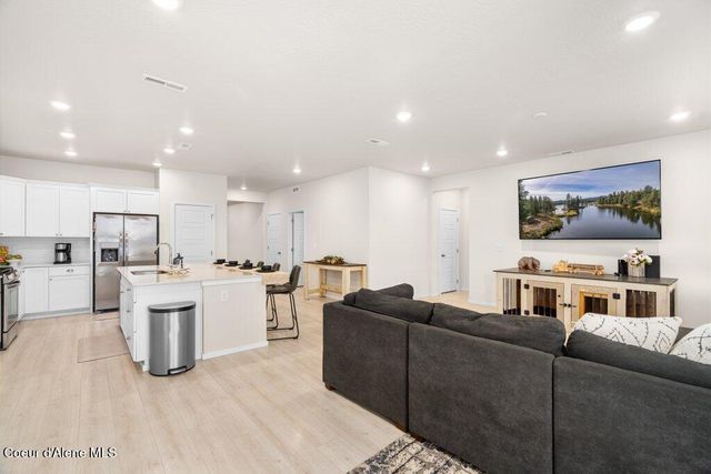 3062 N Marni Rd, Post Falls, ID 83854