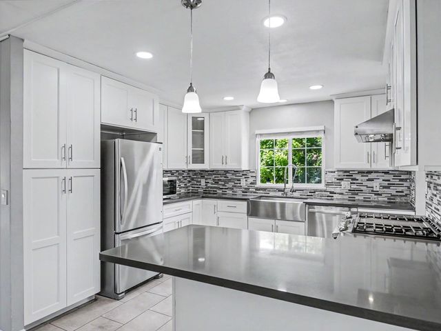 2901 Moss Hollow Drive 2901, San Jose, CA 95121