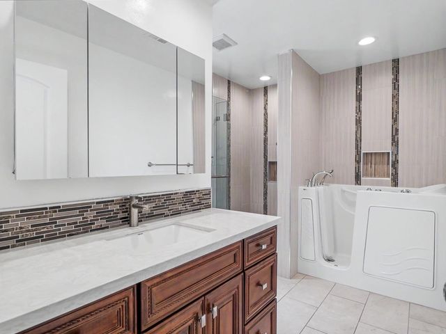 2901 Moss Hollow Drive 2901, San Jose, CA 95121