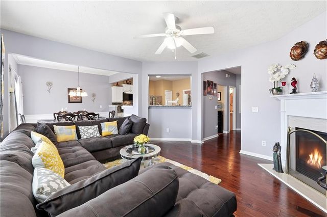 729 Mountain Laurel Drive, Canton, GA 30114
