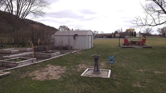 1202 E Iowa Street, Prairie Du Chien, WI 53821