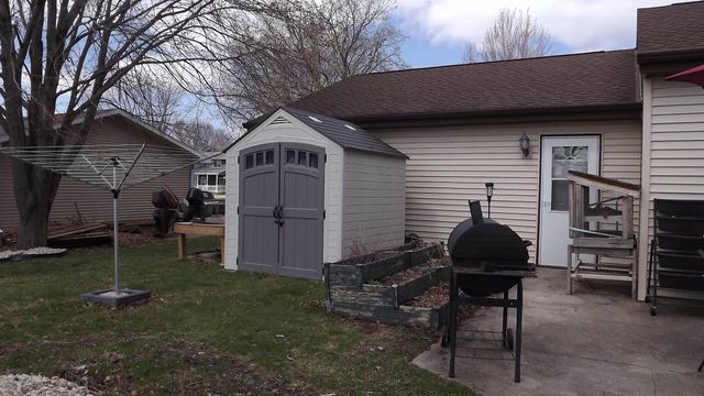 1202 E Iowa Street, Prairie Du Chien, WI 53821