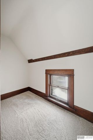 1430 S 10th Street, Lincoln, NE 68502