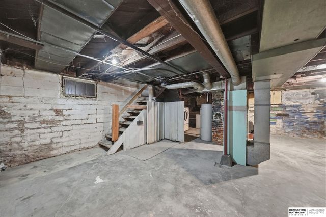 1430 S 10th Street, Lincoln, NE 68502