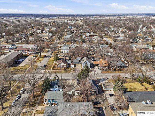 1430 S 10th Street, Lincoln, NE 68502