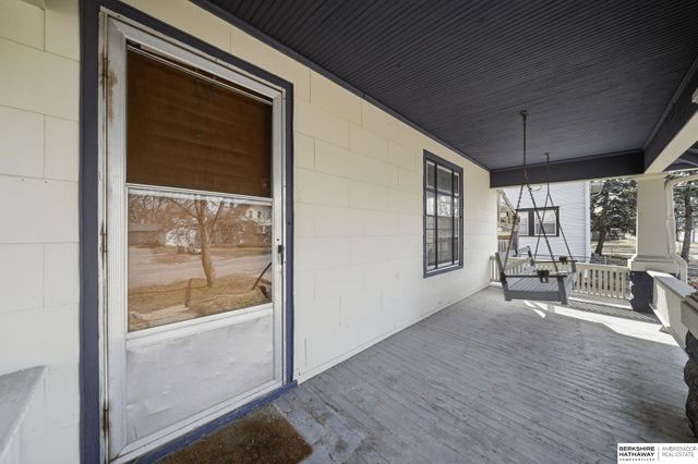 1430 S 10th Street, Lincoln, NE 68502