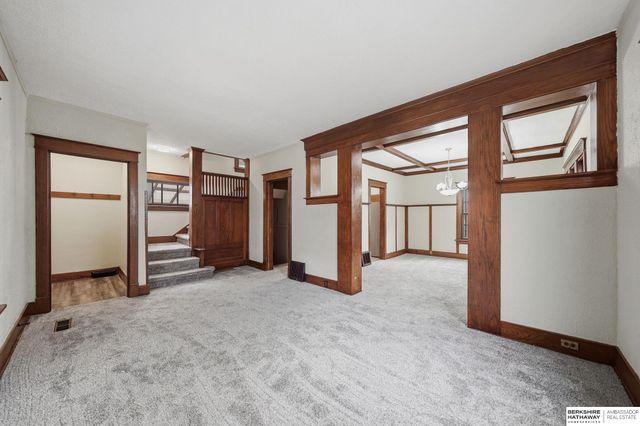 1430 S 10th Street, Lincoln, NE 68502