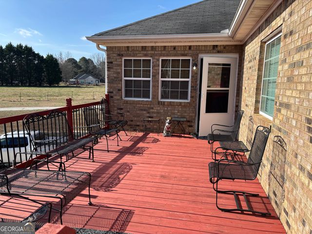 1400 States Route 72, Comer, GA 30629