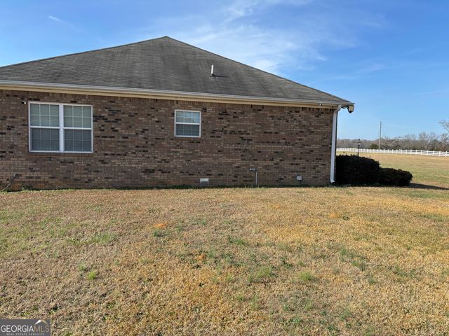 1400 States Route 72, Comer, GA 30629