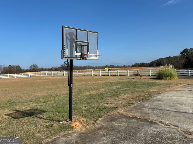 1400 States Route 72, Comer, GA 30629