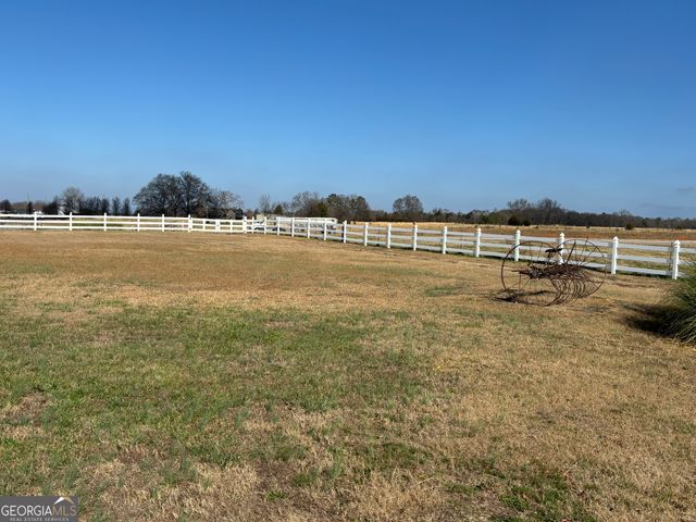 1400 States Route 72, Comer, GA 30629