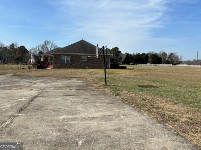 1400 States Route 72, Comer, GA 30629