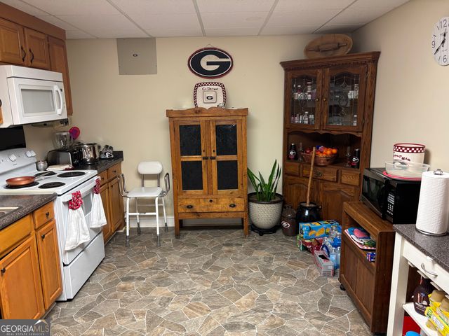 1400 States Route 72, Comer, GA 30629