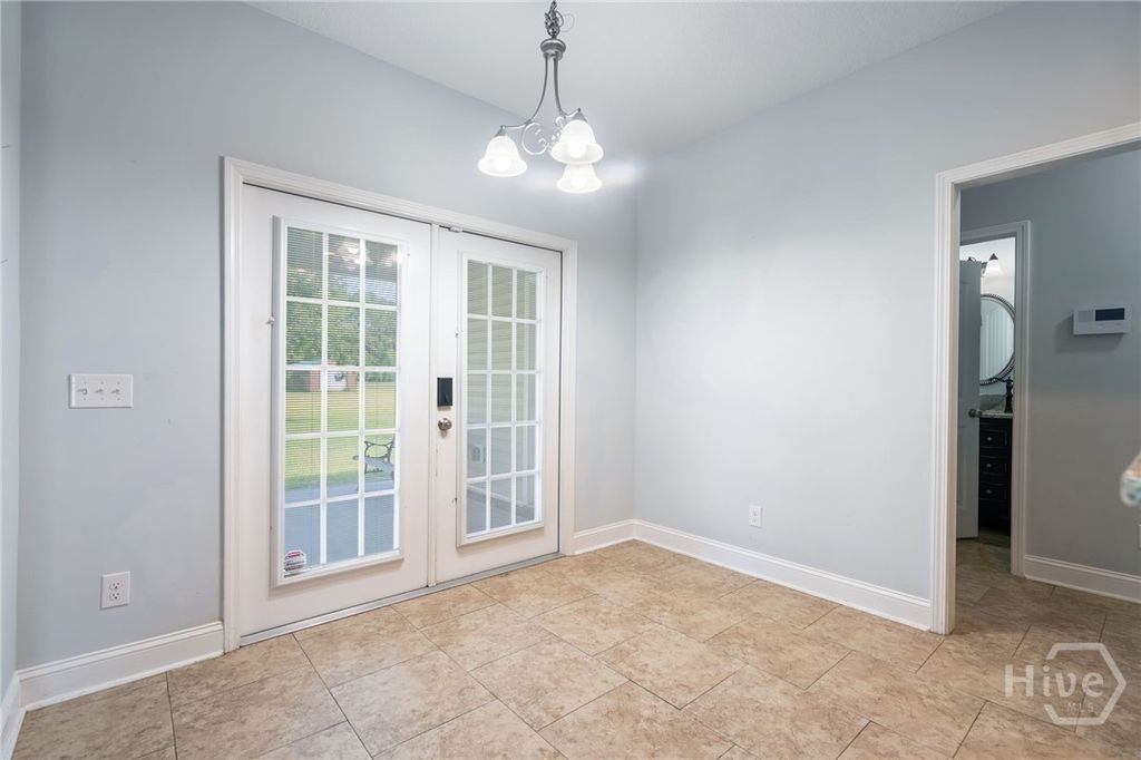 Image 13 of property listing at 4256 Courthouse Road, Guyton, GA 31312