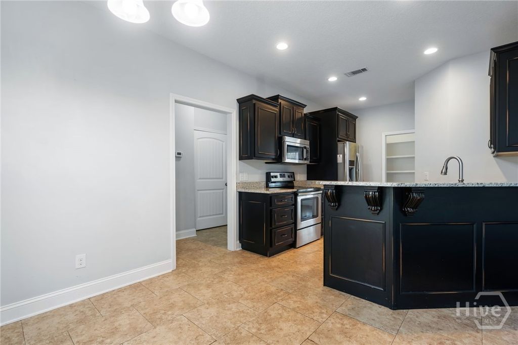 Image 15 of property listing at 4256 Courthouse Road, Guyton, GA 31312
