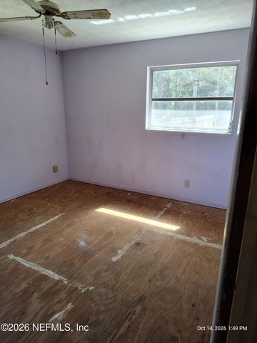 677 LAKE ASBURY Drive, Green Cove Springs, FL 32043