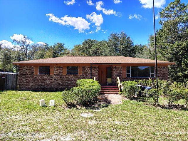 677 LAKE ASBURY Drive, Green Cove Springs, FL 32043