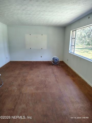 677 LAKE ASBURY Drive, Green Cove Springs, FL 32043