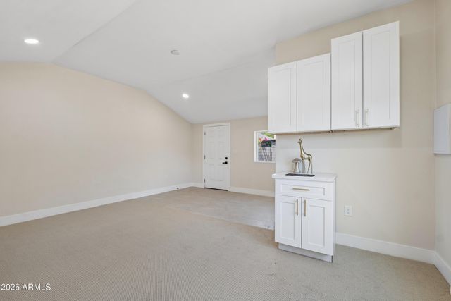 2534 N RICHLAND Street, Phoenix, AZ 85006