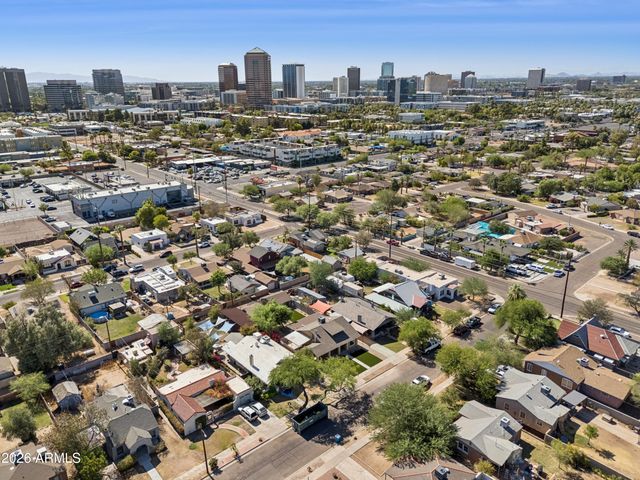 2534 N RICHLAND Street, Phoenix, AZ 85006