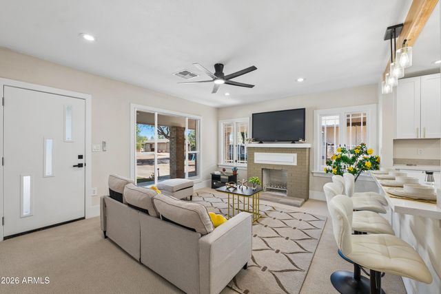 2534 N RICHLAND Street, Phoenix, AZ 85006