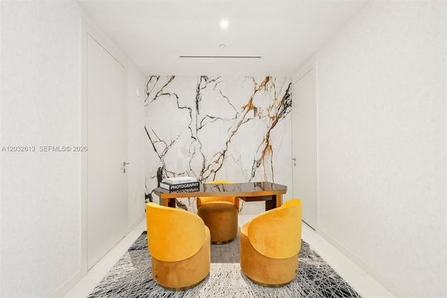 300 Biscayne Boulevard Way 3305W, Miami, FL 33131