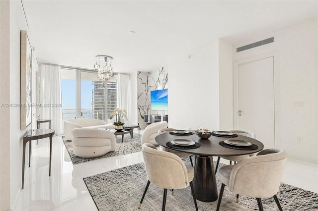 300 Biscayne Boulevard Way 3305W, Miami, FL 33131