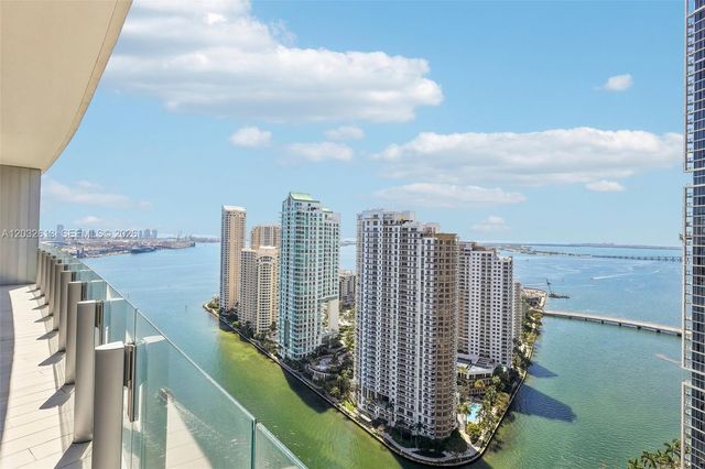 300 Biscayne Boulevard Way 3305W, Miami, FL 33131