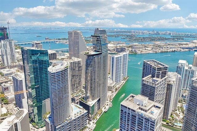 300 Biscayne Boulevard Way 3305W, Miami, FL 33131