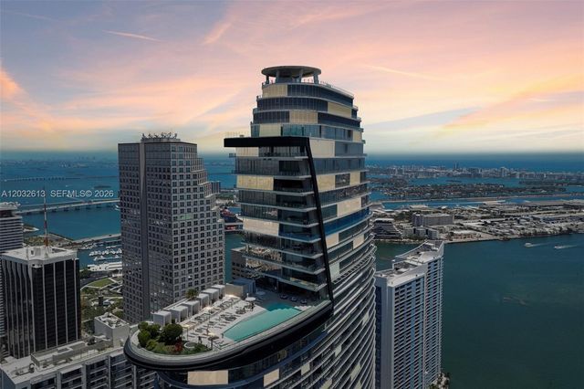 300 Biscayne Boulevard Way 3305W, Miami, FL 33131
