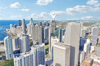 300 Biscayne Boulevard Way 3305W, Miami, FL 33131