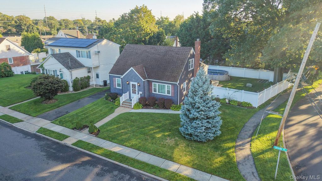 2297 Girard Place, Merrick, NY 11566 — exterior