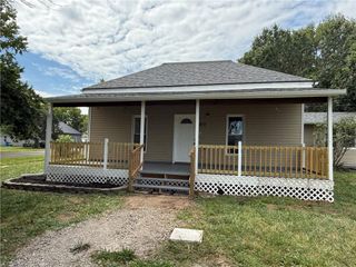 120 S 3rd Street, Drexel, MO 64742