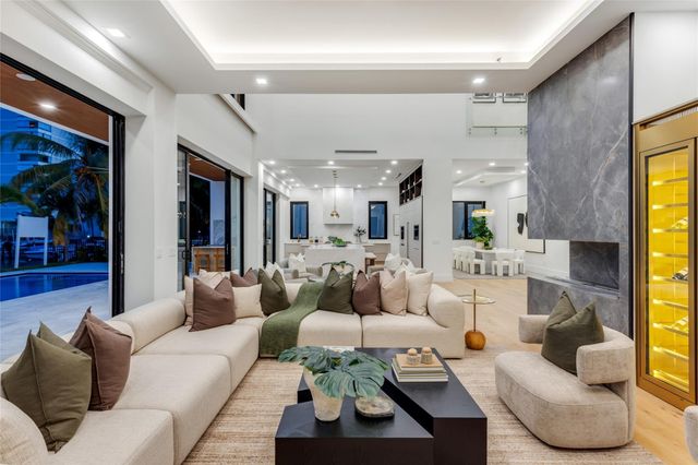 2 Sunset Lane, Lauderdale-By-The-Sea, Pompano Beach, FL 33062