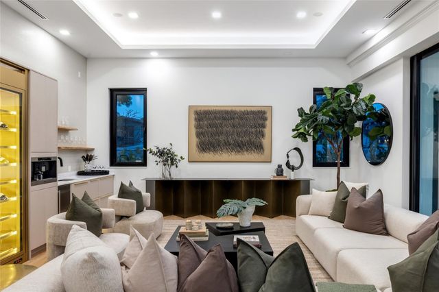 2 Sunset Lane, Lauderdale-By-The-Sea, Pompano Beach, FL 33062