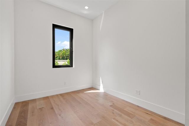 2 Sunset Lane, Lauderdale-By-The-Sea, Pompano Beach, FL 33062